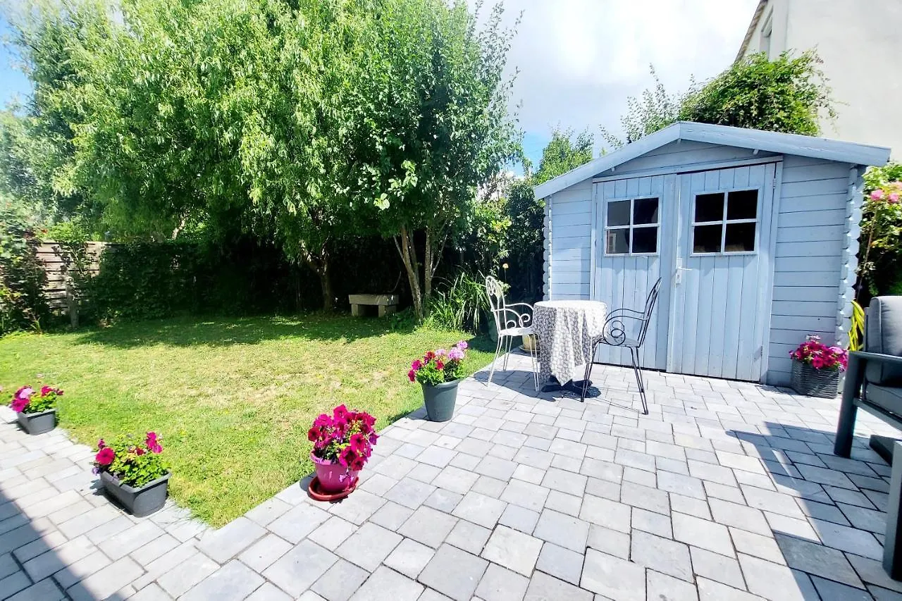Maison Calme Et Elegante Terrasse Jardin Au Centre Villa Vannes