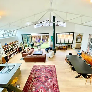 Villa Le Loft - Calme&deco - Patio Intime - Salle De Cinéma - Centre, Vannes